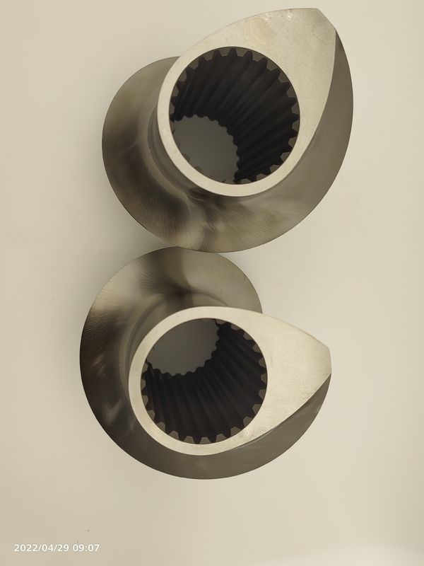 Pièces d'extrudeuse à double vis de haute performance alliage importé WR5 Matériau éléments de vis