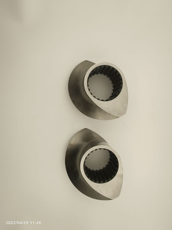 Extrudeuse à double vis personnalisée Extrudeuse à vis pour la production d'aliments pour animaux