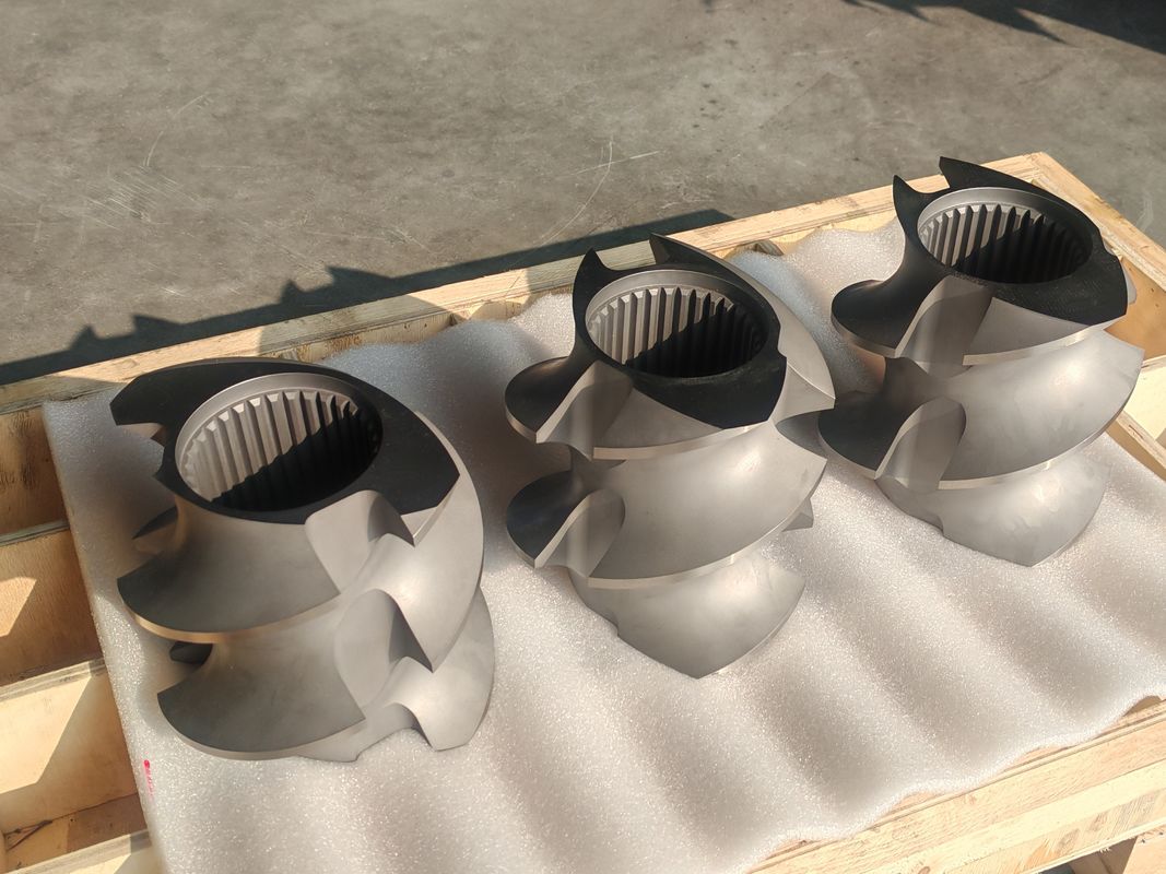 Éléments de vis de la ligne d'extrusion en plastique 60 mm-120 Longueur de vis 100 tours par minute-1200 Vitesse de vis pour la machine à extruder à double vis