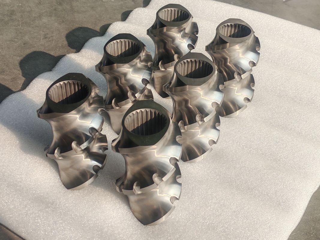 Éléments de vis de la ligne d'extrusion en plastique 60 mm-120 Longueur de vis 100 tours par minute-1200 Vitesse de vis pour la machine à extruder à double vis