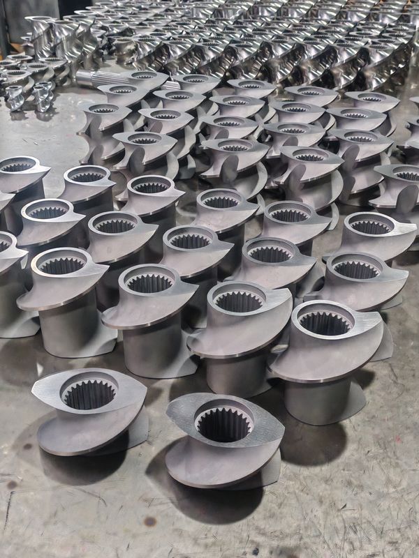 Éléments de vis de la ligne d'extrusion en plastique 60 mm-120 Longueur de vis 100 tours par minute-1200 Vitesse de vis pour la machine à extruder à double vis