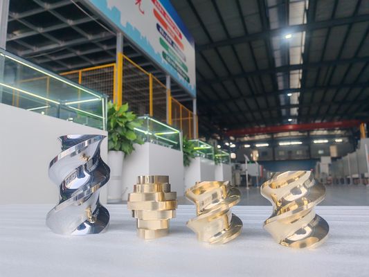 Conception d'éléments de vis spéciaux OEM pour extrudeuse à vis jumelées JSW