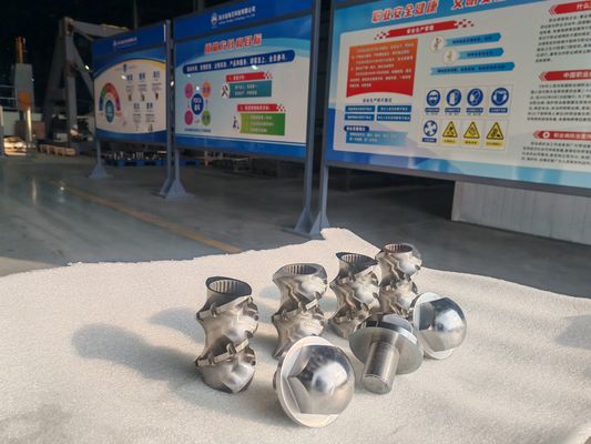 Conception d'éléments de vis spéciaux OEM pour extrudeuse à vis jumelées JSW
